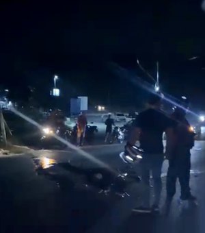 Colisão entre carro e motocicleta deixa duas pessoas feridas na Ladeira do Catolé