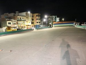 Briga na Orla de Maragogi deixa homem com mão ferida