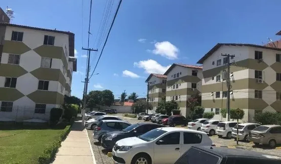 Caixa é condenada a pagar R$ 1,2 milhão por esgoto em residencial de Maceió