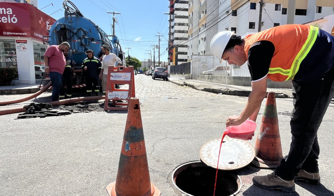 Operação da Prefeitura de Maceió flagra lançamentos ilegais de esgoto na Pajuçara