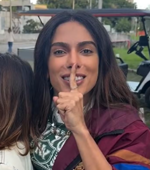 Anitta se 'revolta' ao não ser reconhecida por Maria Ribeiro