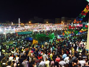 Arretado: Público lota segunda noite de shows em Arapiraca