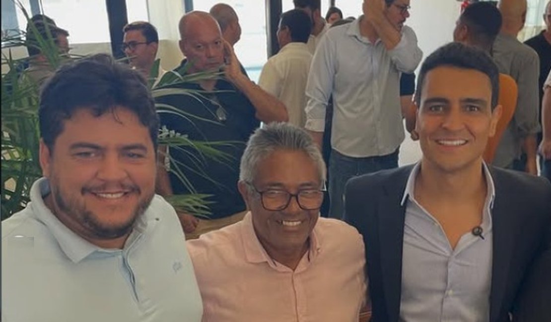 Em Tapera, todos juntos e misturados. Menos o eleitor