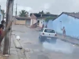 Homem tenta atropelar ex-companheira e deixa três pessoas feridas em Rio Largo