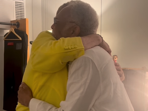 Elton John exalta Gilberto Gil: 'Você é uma lenda e um homem brilhante'