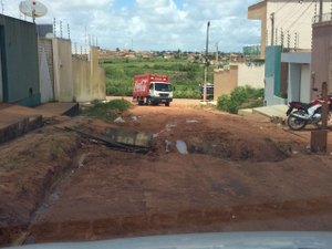 [Vídeo] Moradores de loteamento cobram serviços para melhorar acesso