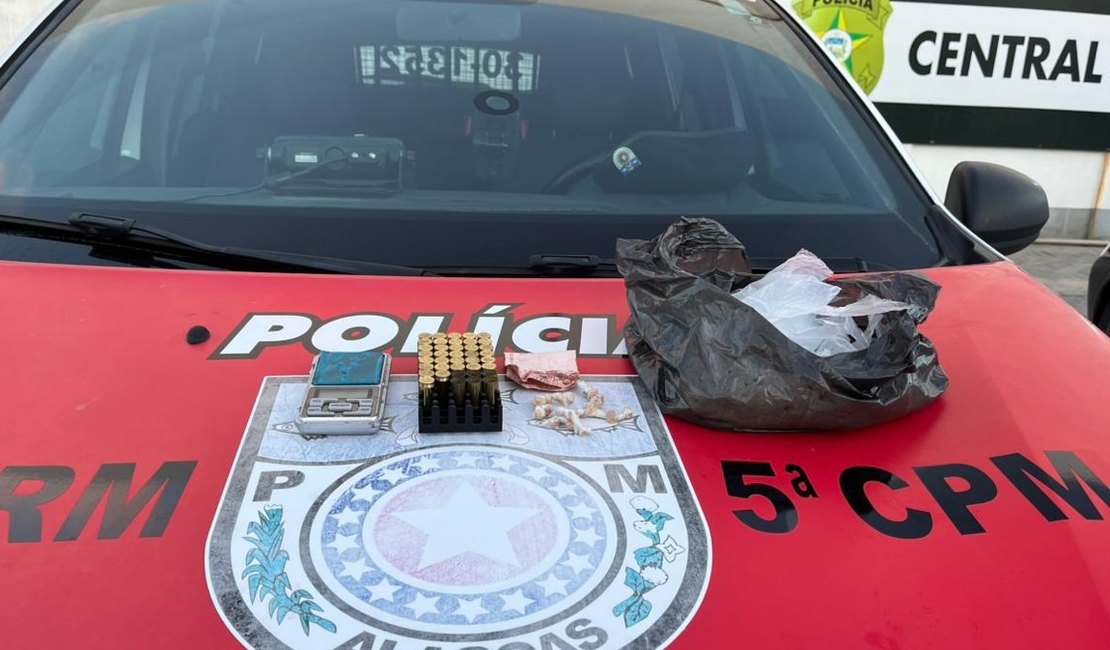 Após denúncias, ﻿﻿Polícia Militar apreende drogas em Maceió e Marechal Deodoro