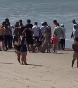 Família colombiana se afoga no mar e homem morre na Barra de São Miguel