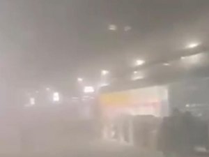 Irã bombardeia aeroporto de Dubai em retaliação a ataques de EUA e Israel