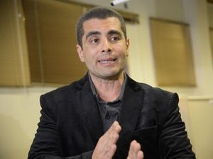 Justiça decide soltar médico conhecido como doutor Bumbum