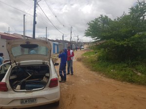 Empresas usam água clandestina na construção de casas e  prejudica abastecimento da população