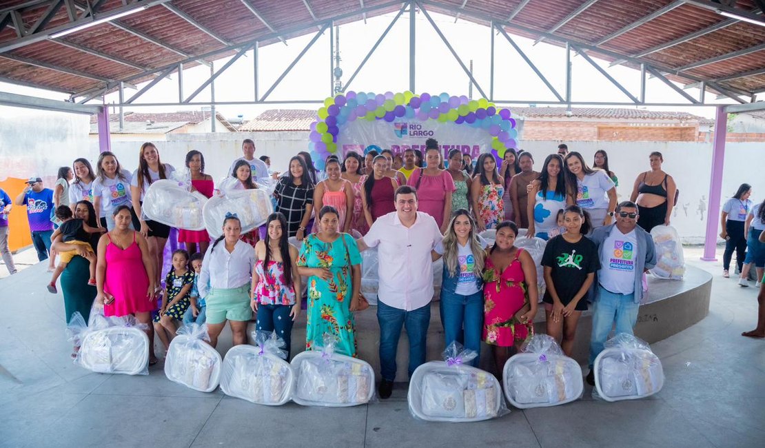 Prefeito Pedro Carlos promove edição especial do Prefeitura Presente para mulheres neste sábado (6)