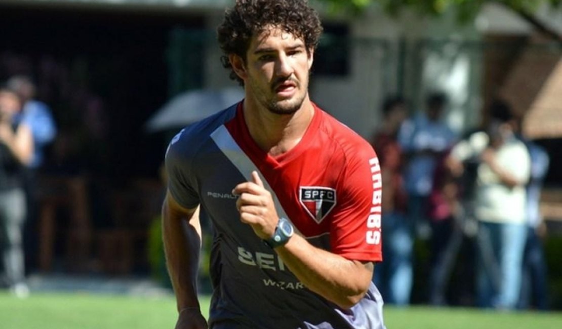 Juventus quer Alexandre Pato por empréstimo, afirma jornal italiano