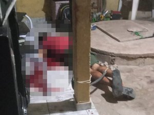 Filhas de 6 e 11 anos presenciam a execução do pai na porta de casa
