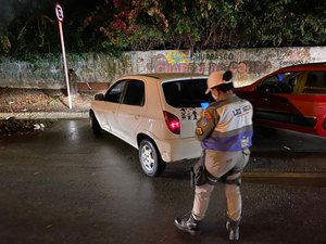Três casos de embriaguez ao volante são registrados durante a madrugada deste sábado
