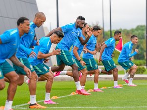 Brasil encara Escócia em busca da classificação para mata-mata