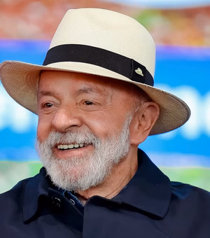 Quaest: 66% dos brasileiros são contra Lula disputar reeleição em 2026