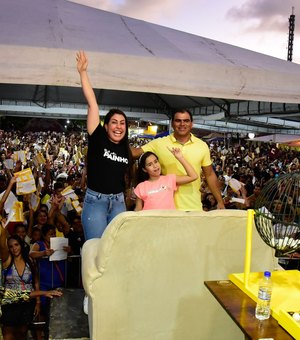 Vereador Fio e deputada Gabi fazem festa pioneira no Dia dos Pais em Maragogi para 20 mil pessoas