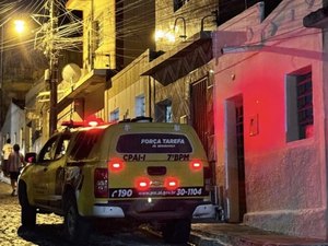 Homem é assassinado com diversos tiros na cabeça dentro de casa em Santana do Ipanema