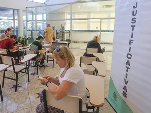 O que acontece se eu não votar? Saiba como justificar e evite multas