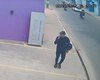 Vídeo mostra rosto de assaltante antes de crime em ótica no Centro de Arapiraca