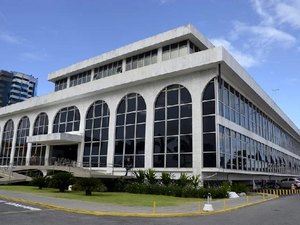 Prefeitos que desrespeitam LRF são alertados pelo pleno do TCE/AL