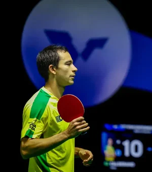 Calderano cai para chinês na semi e leva bronze na Copa do Mundo