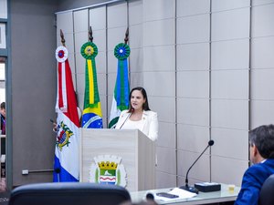 Vereadora apresenta emendas e destaca ações prioritárias nas áreas da educação e saúde