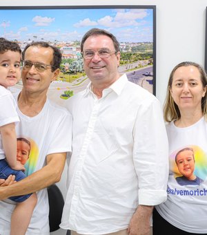Esperança e solidariedade: Arapiraca se mobiliza para ajudar criança com doença rara