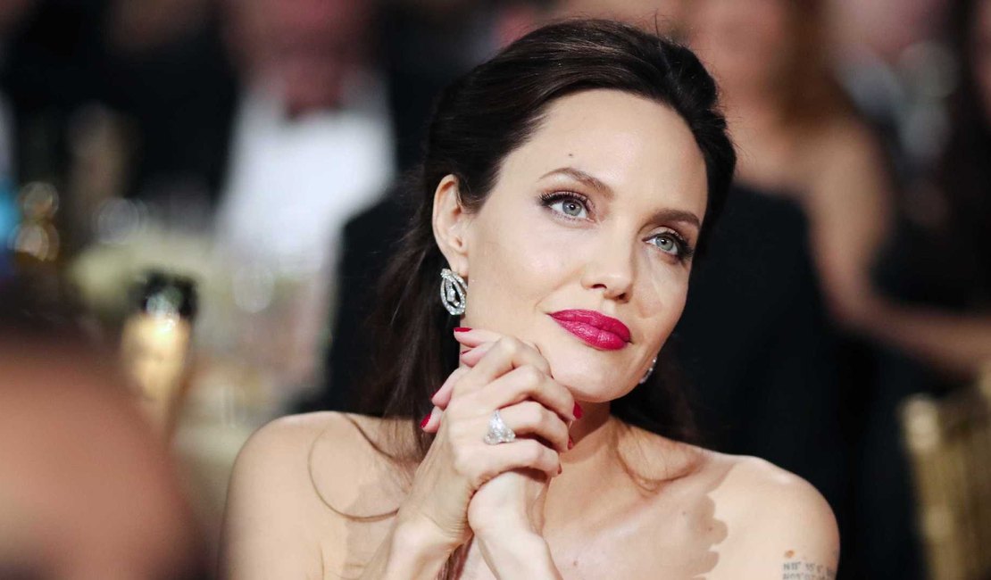 Angelina Jolie cogita entrar para a política