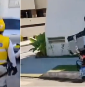 Motociclistas cercam prédio na Ponta Verde após suposto calote em pedido de comida