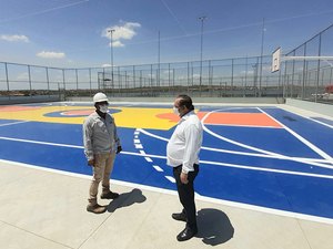 Prefeito Luciano Barbosa visita canteiros das obras de revitalização do Lago da Perucaba