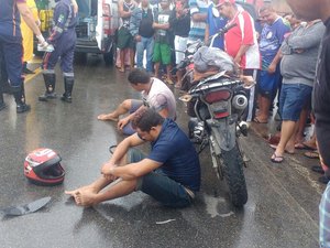 [Vídeo] Populares lincham dupla após assalto em Arapiraca