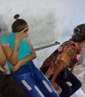 Quadrilha feminina é pega com vários produtos roubados, em Arapiraca