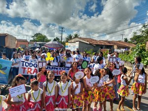 [Vídeo] Feira Grande realiza campanha contra trabalho infantil