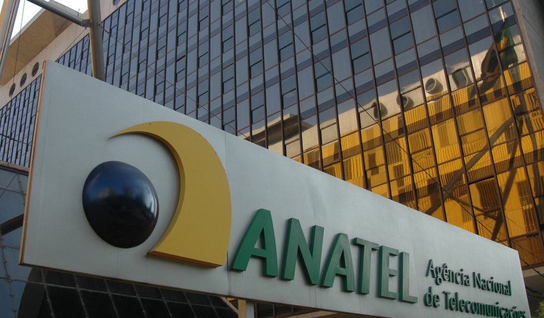 Anatel anuncia medidas para banda larga mais acessível