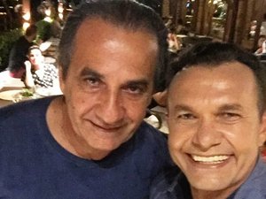 Pastor Silas Malafaia curte férias em resort de Maragogi