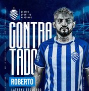 CSA anuncia contratação de lateral Roberto, que estava no Vila Nova