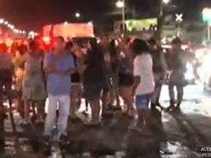 Moradores de Bom Parto bloqueiam rua em protesto por segurança sanitária