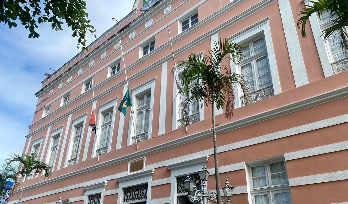 Risco de ruptura da federação União Brasil e PP acende alerta para chapas em AL