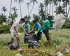 Mutirão de limpeza na Praia da Lage retira mais de 320 quilos de resíduos