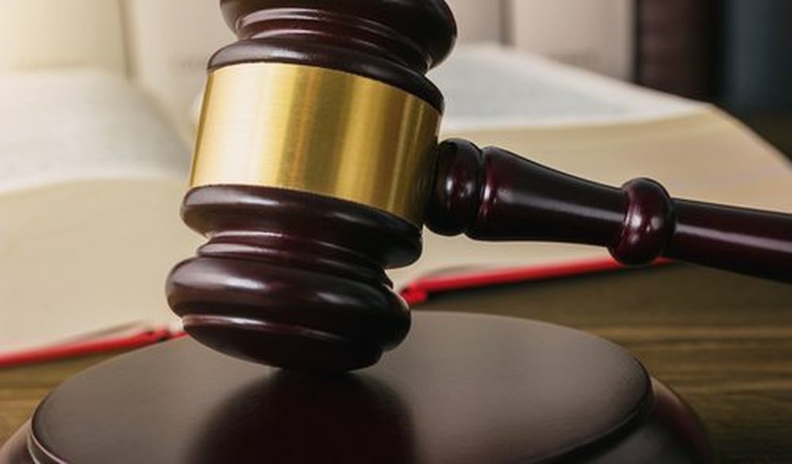 Vizinha é condenada a pagar mais de R$ 5 mil por perturbação e invasão de privacidade