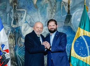 Brasil e Chile assinam 19 atos bilaterais