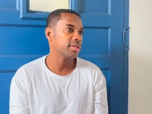 Robinho é transferido e deixa o 'presídio dos famosos' em Tremembé