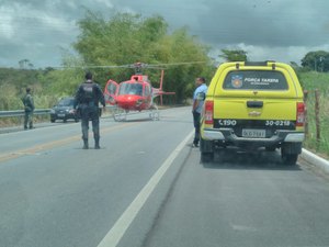 Casal morre em acidente envolvendo três veículos na BR-104, em Murici