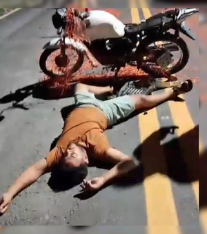 Motociclista alcoolizado sofre acidente e é socorrido pelo Samu, no Distrito Industrial