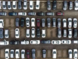 China promete ajudar Brasil para evitar colapso na produção de carros