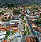 [Vídeo] Parente explica marcas em pescoço de idoso que morreu após engasgo em Girau do Ponciano