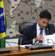 Senado aprova emenda de Rodrigo Cunha que proíbe aumento de planos de saúde