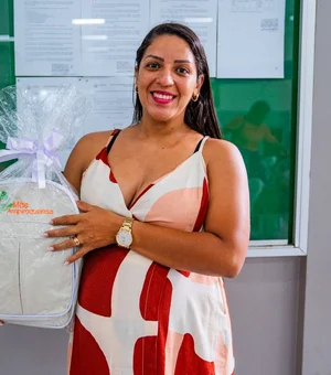Prefeitura de Arapiraca realiza 5ª entrega de enxovais do projeto “Mãe Arapiraquense” nesta quinta (23)